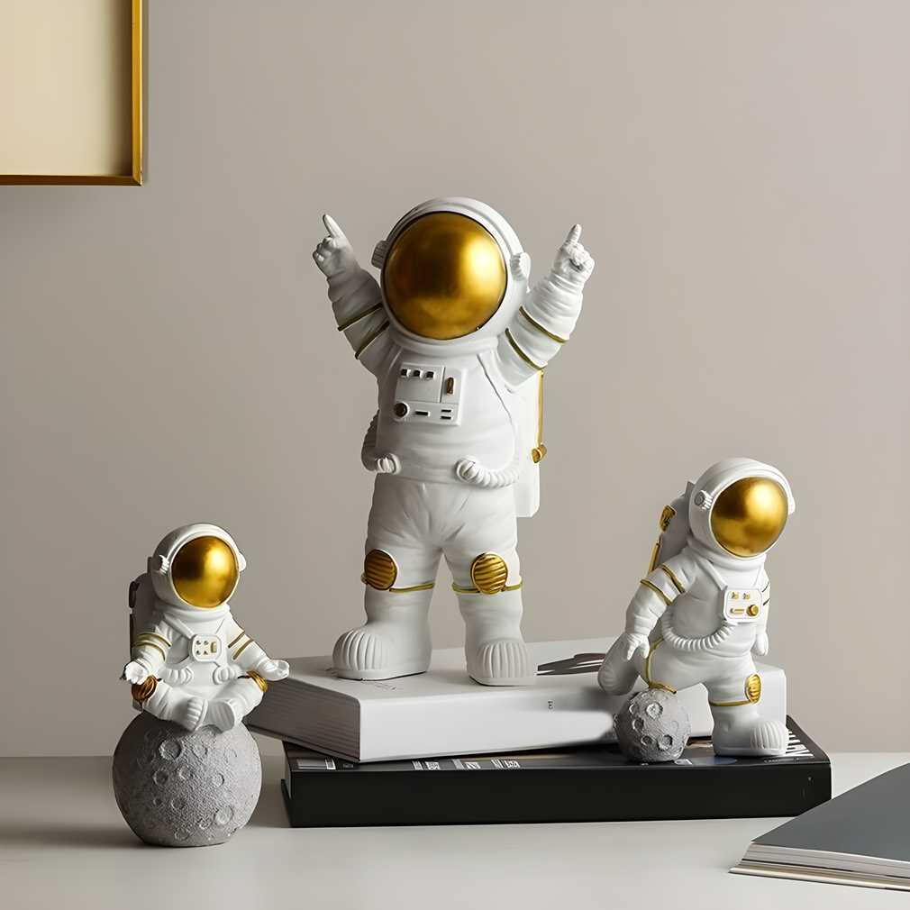 Astronaut Spaceman Statue Ornament Home Office Desktop Figurine Decors Set of 3